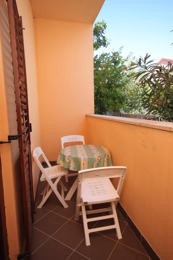 Apartments With A Parking Space Medulin - 7208 ภายนอก รูปภาพ